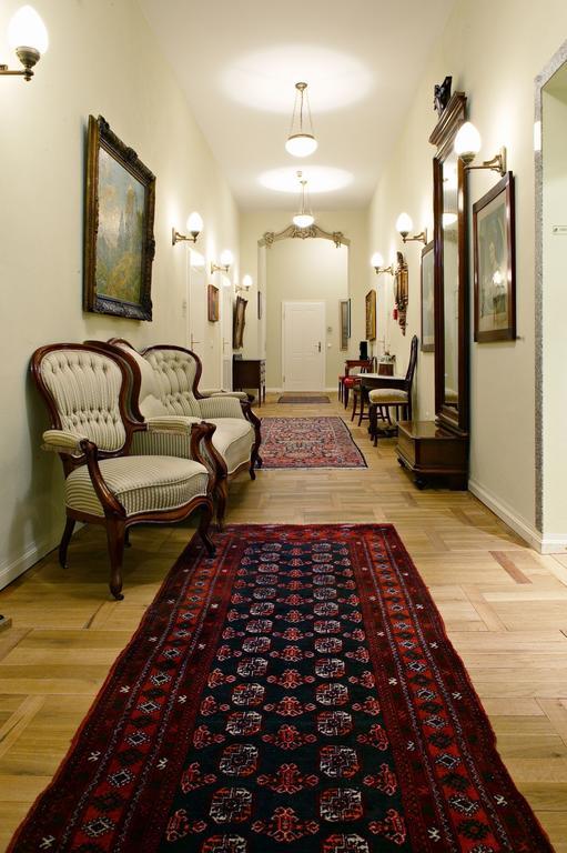 Park- Und Schlosshotel Schlemmin Luaran gambar